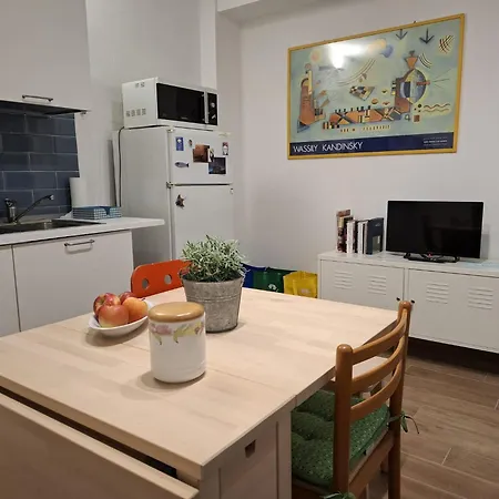 La Tana Del Bianconiglio *
